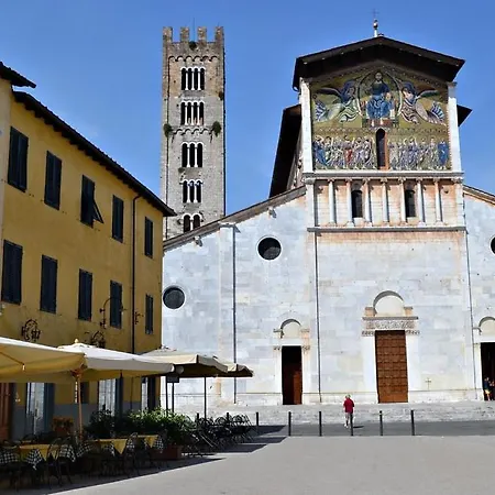 Casa Nausicaa, Piano Terra Nel Cuore Della Citta, Confortevole E Silenzioso Lucca